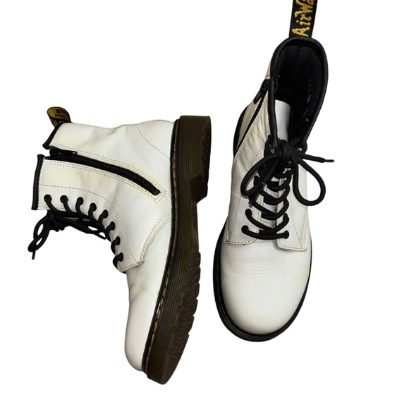 Dr. Martins 1460 Women’s Size 5 White Combat Boots Y2K Punk Grunge Rock Fall - Picture 8 of 16